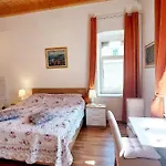 Palace Pernarius *