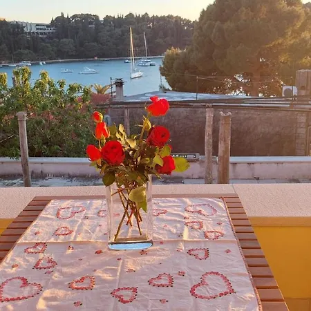 Διαμέρισμα Palace Pernarius