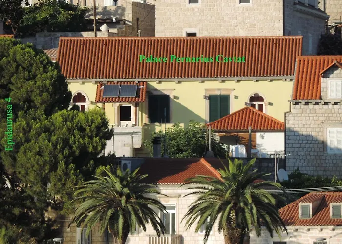 Palace Pernarius Daire