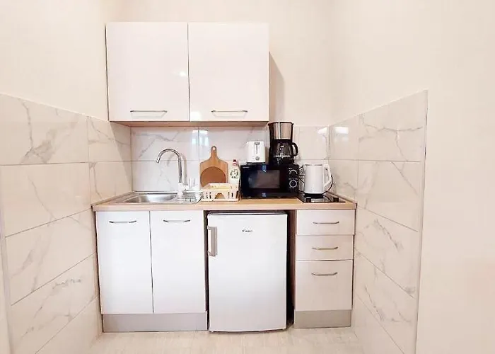 Palace Pernarius Daire